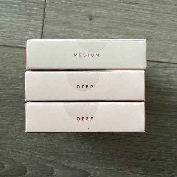 NWT 33 Pieces of Makeup Revolution HUGE Wholesale Bundle - Picture 6 of 16